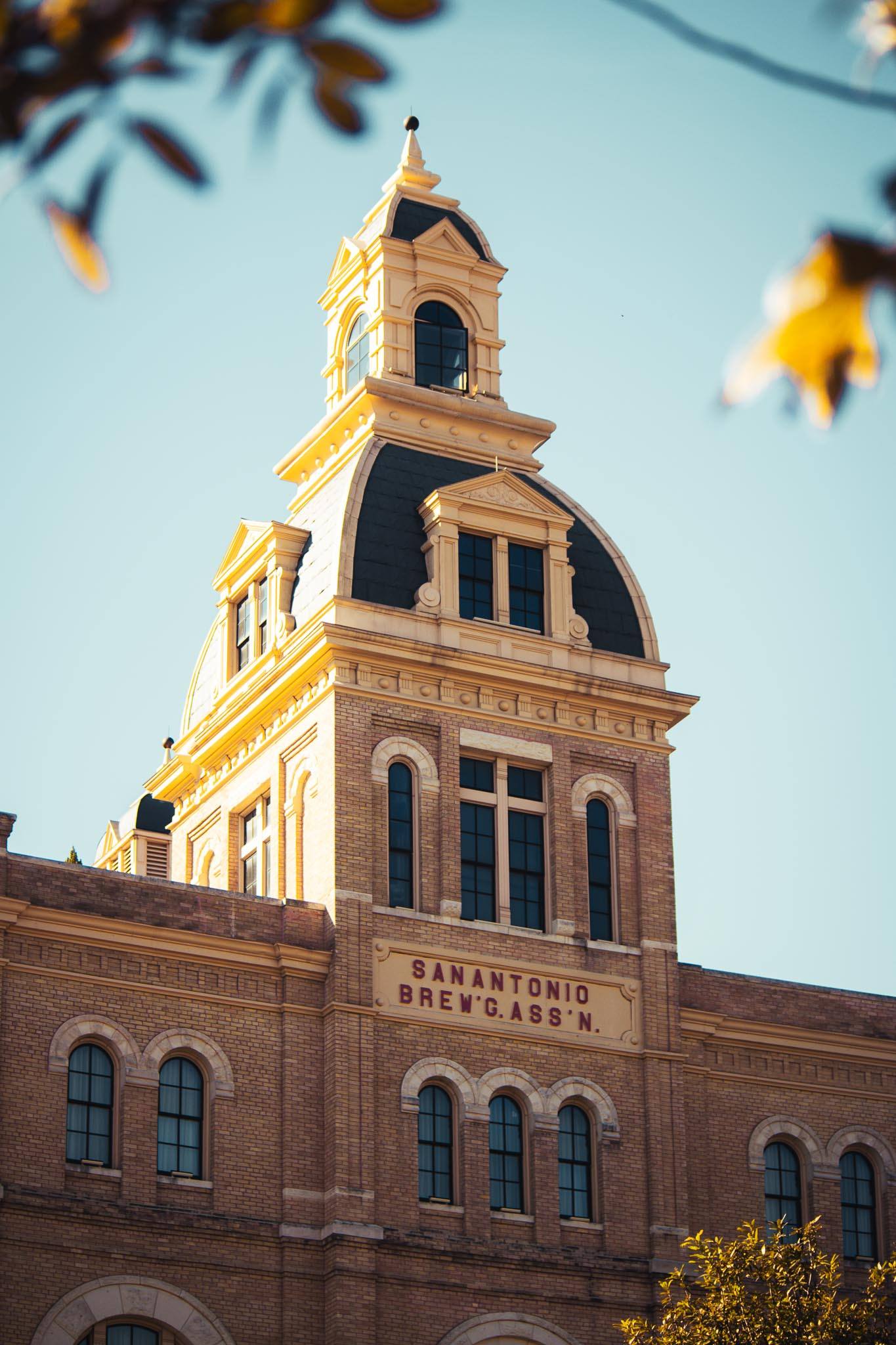 San Antonio Building
